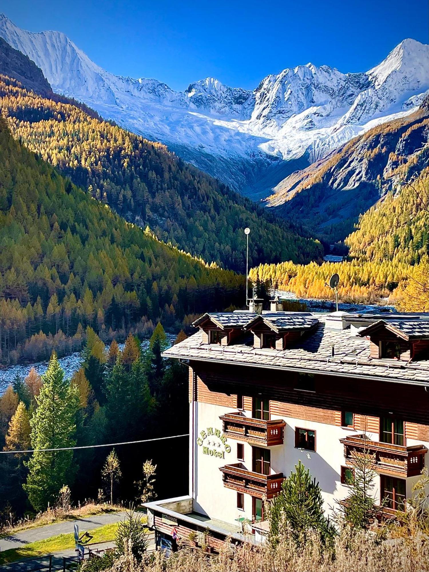Hotel Gembro Chiesa in Valmalenco Exterior foto